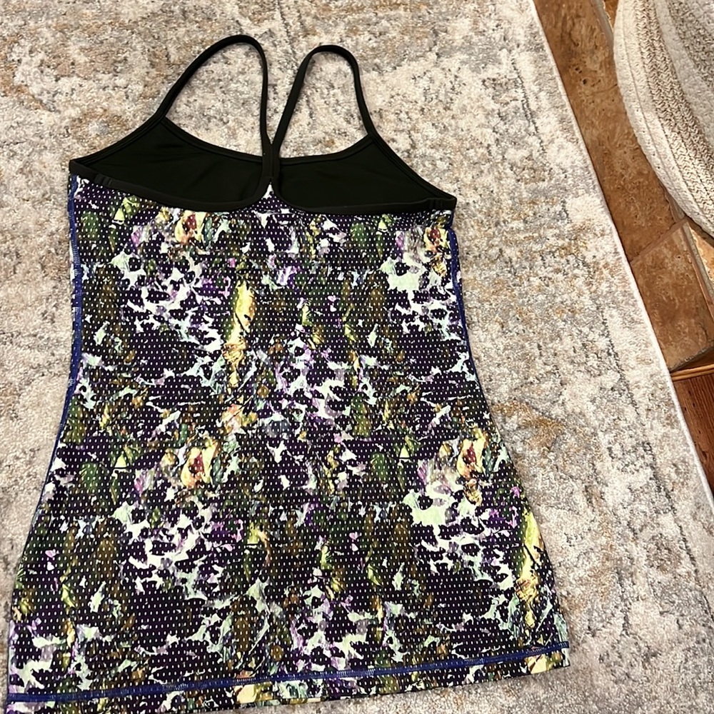 Lululemon Tank - Picture 3 of 4